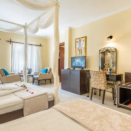 Cachet - Adult Only +14 3*