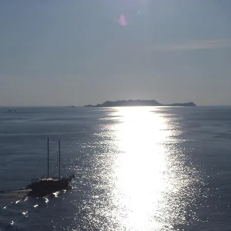 Cachet - Adult Only +14 酒店 3*